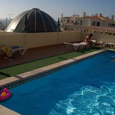 Centro Com Piscina エリセイラ